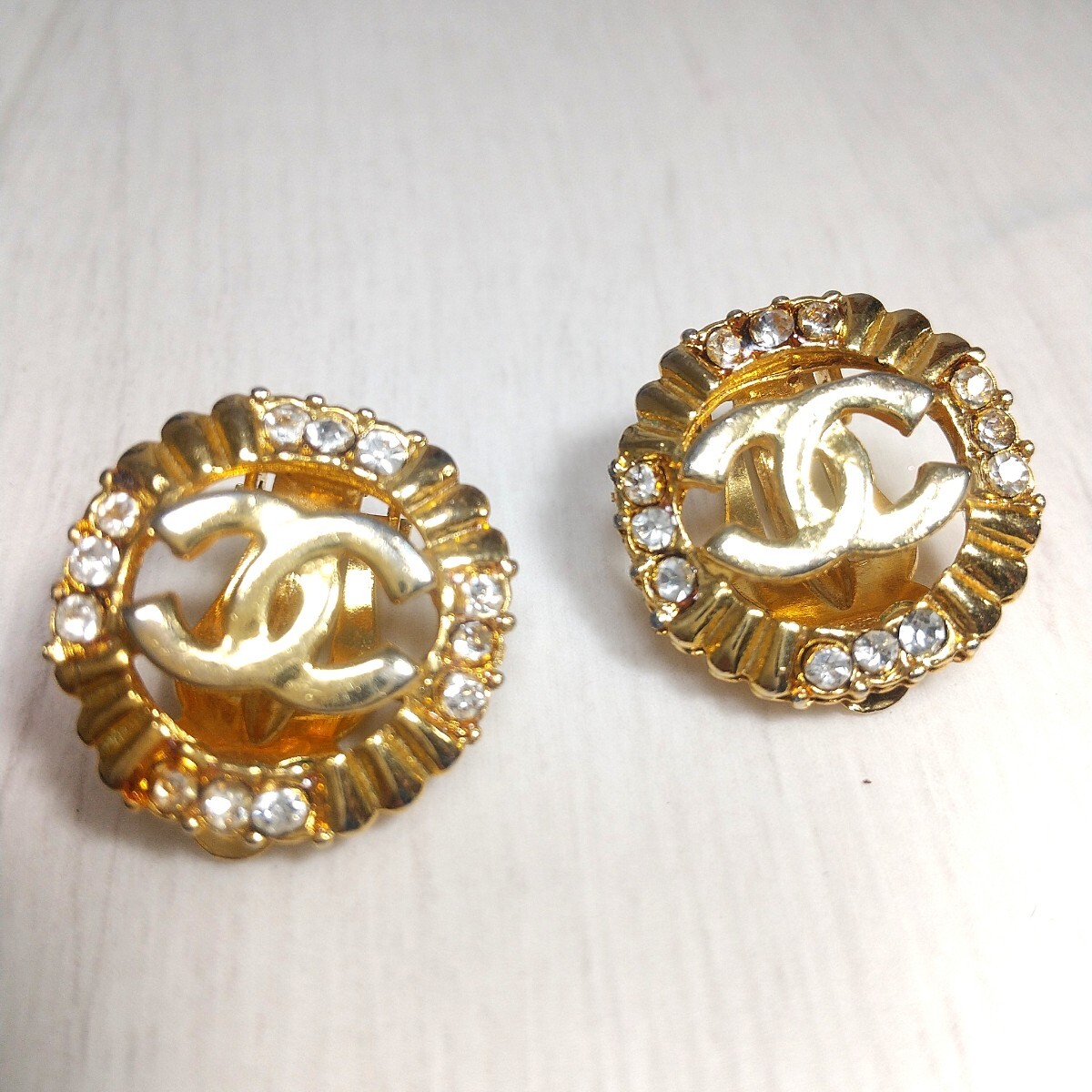 CHANEL ヴィンテージ アクセサリー イヤリング ココ ココマーク ゴールドカラー シャネル