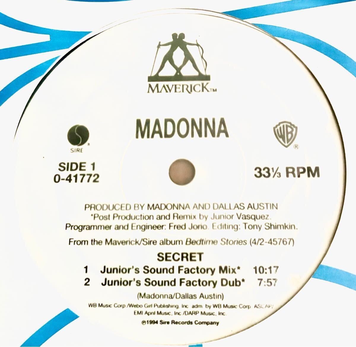 マドンナ/シークレット SECRET - MADONNA(regular ed.) - Amazon.com Music