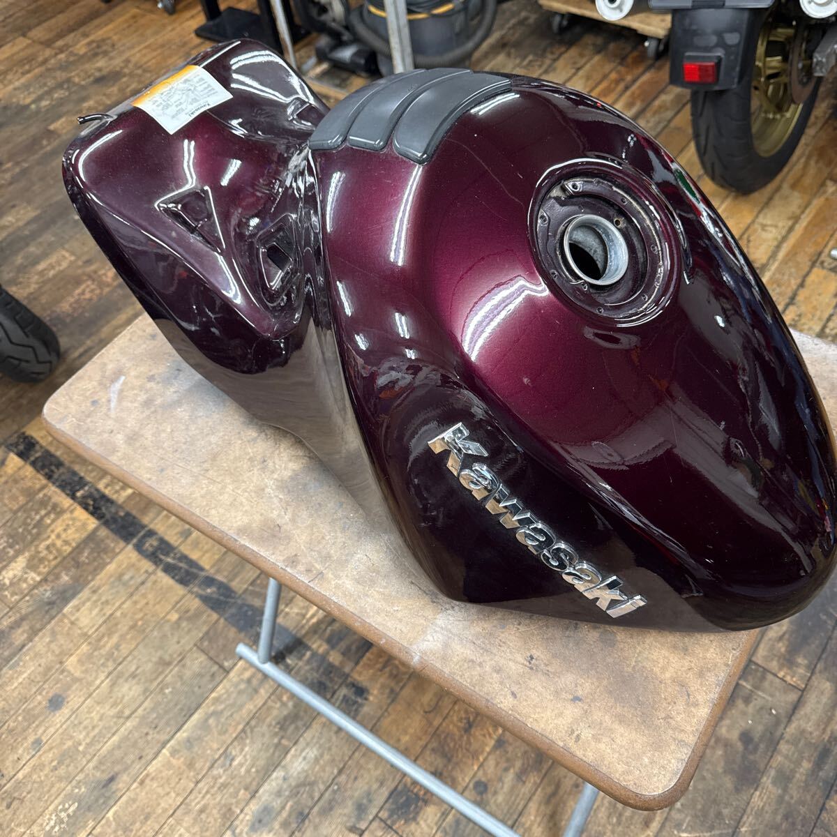 Yahoo!オークション -「zzr1100 d タンク」の落札相場・落札価格 Yahoo!オークション -「zzr1100 d タンク」の落札相場・落札価格