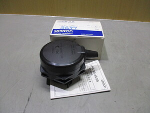 新古 OMRON PS-5S 電極保持器 5極 (NAJR61018B085)