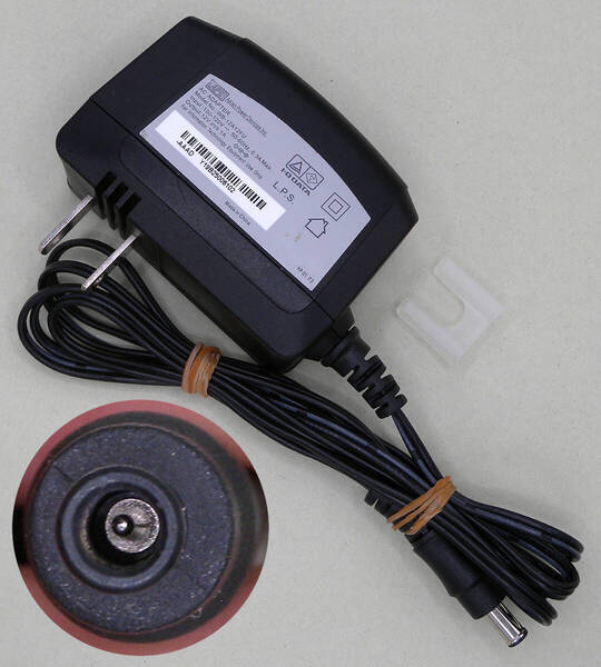 I・O DATA APD ACアダプター WB-12A12FU 12V 12.0V 1A 1.0A ピン有り EIAJ4 / MU12-G120100-A1 AD-A12090L SAE0005 AC-M1208WW 流用 代替