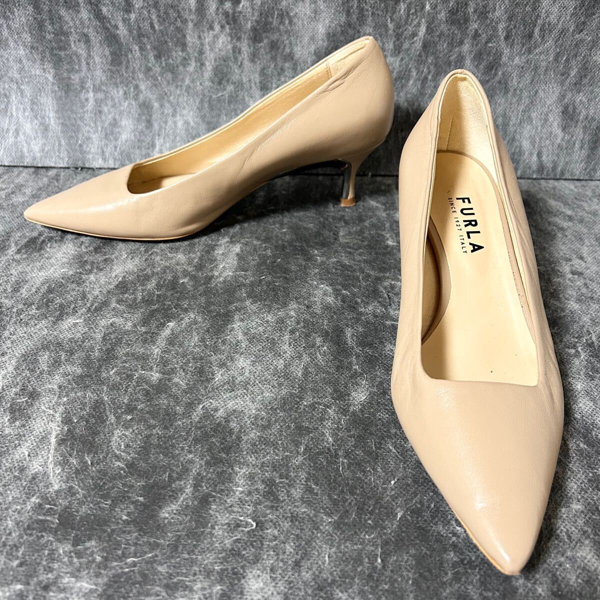 Yahoo!オークション -「フルラ」(パンプス) (レディースシューズ Yahoo!オークション -「フルラ」(パンプス) (レディースシューズ