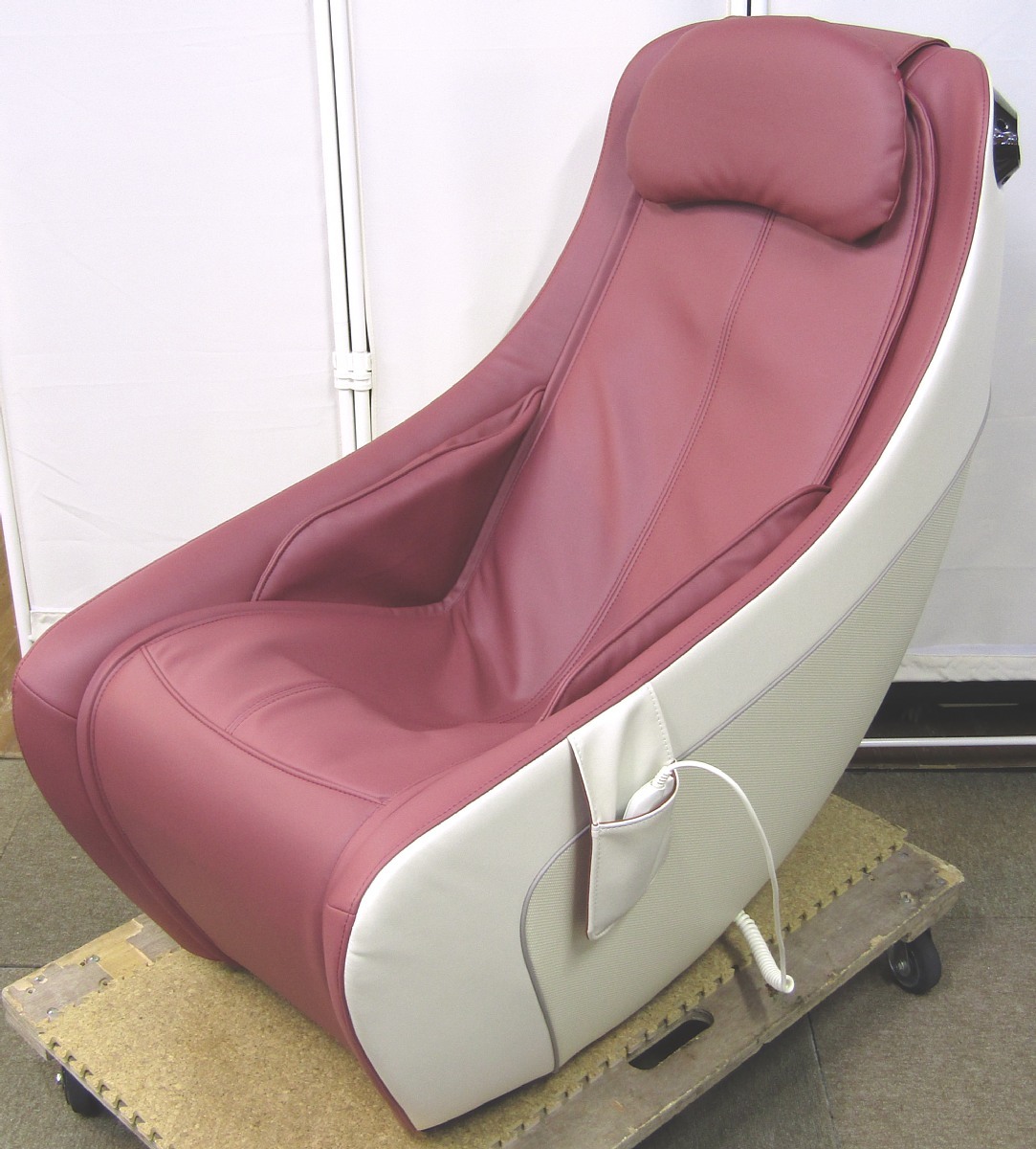 基本お引取り希望 シンカ サーク コンパクト マッサージチェアー MR320 ボルドー 背中~腰~お尻~もも裏 SYNCA CirC used