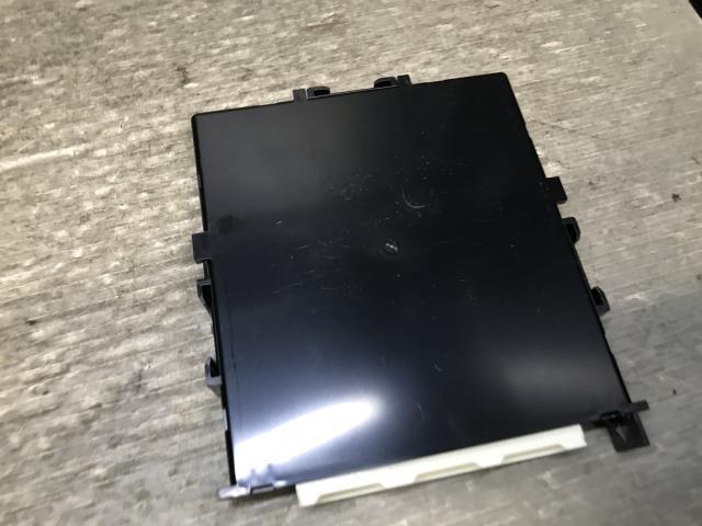 ヤリス 6AA-MXPH10 スマートキーコンピューター ハイブリッドG 202 899H0-K0021 8990H-K0040 ヤリス 6AA-MXPH10 スマートキーコンピューター ハイブリッドG 202 899H0-K0021 8990H-K0040