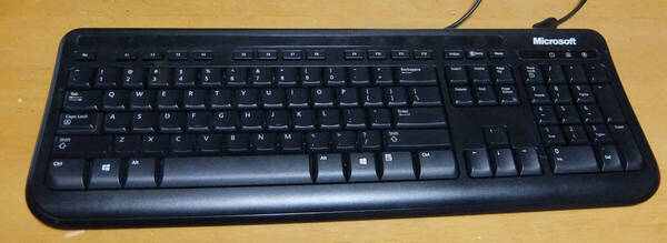マイクロソフトMicrosoft Wired Keyboard 400 ブラック