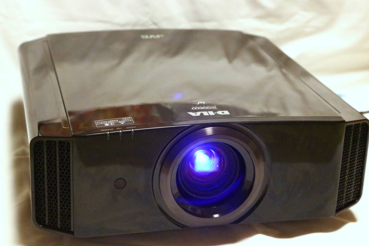 Yahoo!オークション -「dla-x700r」(映像機器) の落札相場・落札価格 Yahoo!オークション -「dla-x700r」(映像機器) の落札相場・落札価格