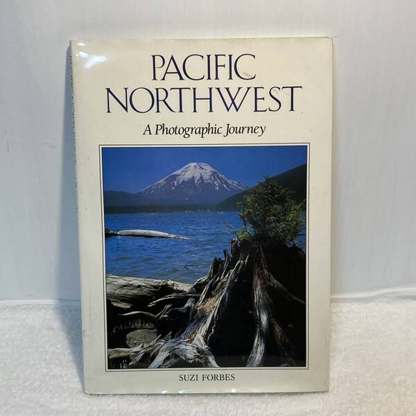 ★送料無料★洋書 大型本 PACIFIC NORTHWEST 写真集 スージーフォーブス 絶景 景色 自然 太平洋岸北西部 装飾 カフェ バー 本