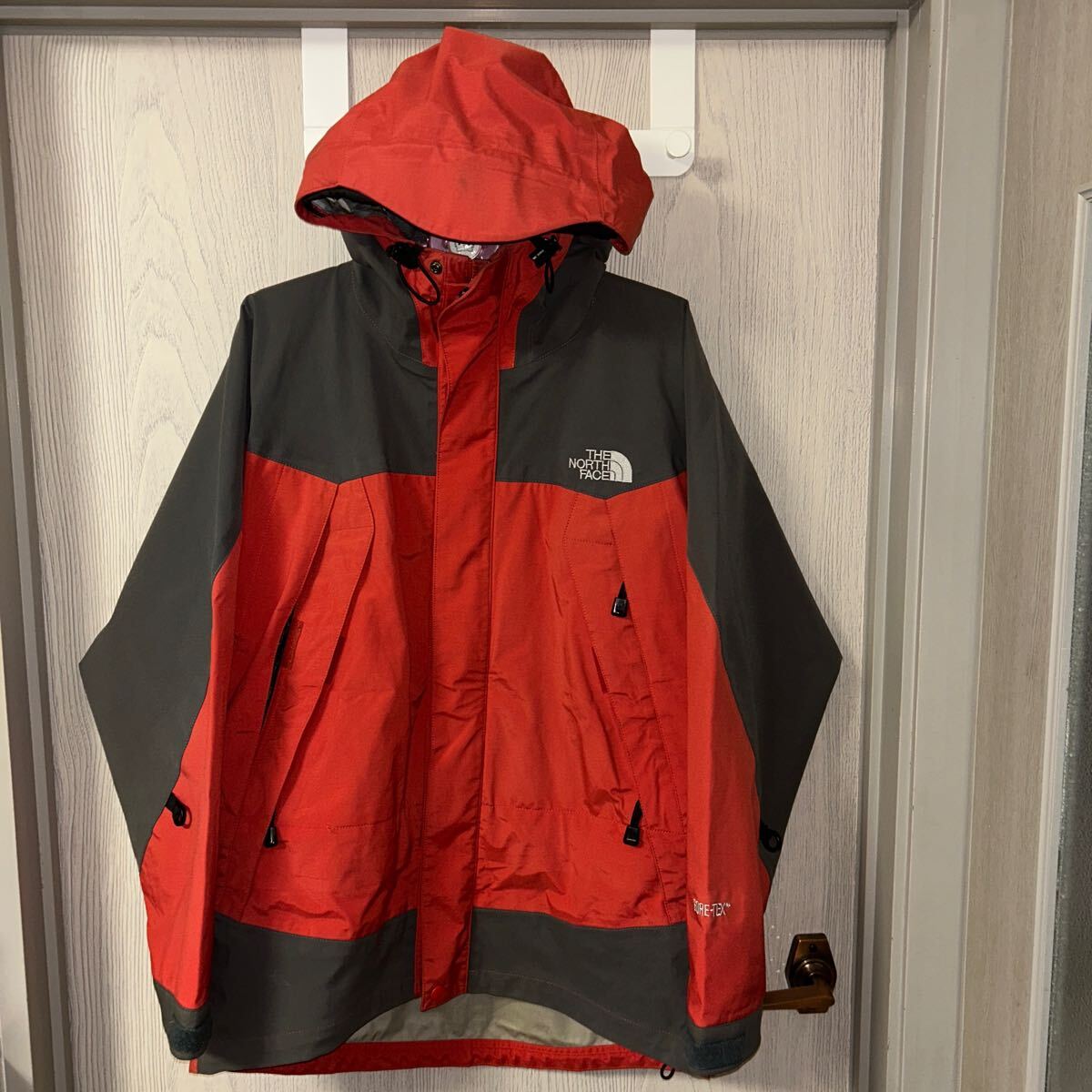 ザノースフェイス THE NORTH FACE MOUNTAIN JACKET SUMMIT SERIES NP15001 マウンテンパーカー  サミットシリーズ買取しました。 | アルファストリート[Alfa Street]