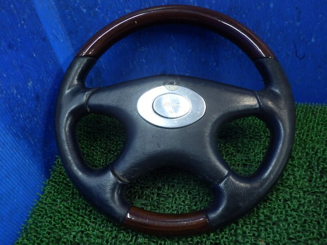 momo ステアリング オリンピック3 マホガニー 正規品 MOMO ステアリング オリンピック3 レザー / ウッド マホガニー