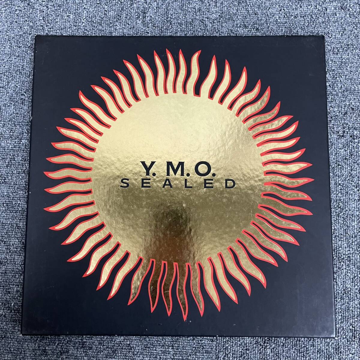 数量限定】 YMO 4枚組LPレコード 邦楽 オマケ3枚 BOX『SEALED 数量限定】 YMO 4枚組LPレコード 邦楽 オマケ3枚 BOX『SEALED