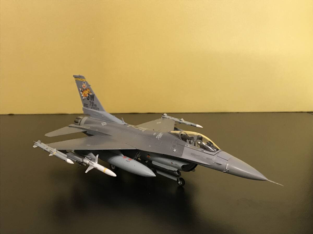 Yahoo!オークション -「f16」(完成品) (航空機)の落札相場・落札価格 Yahoo!オークション -「f16」(完成品) (航空機)の落札相場・落札価格