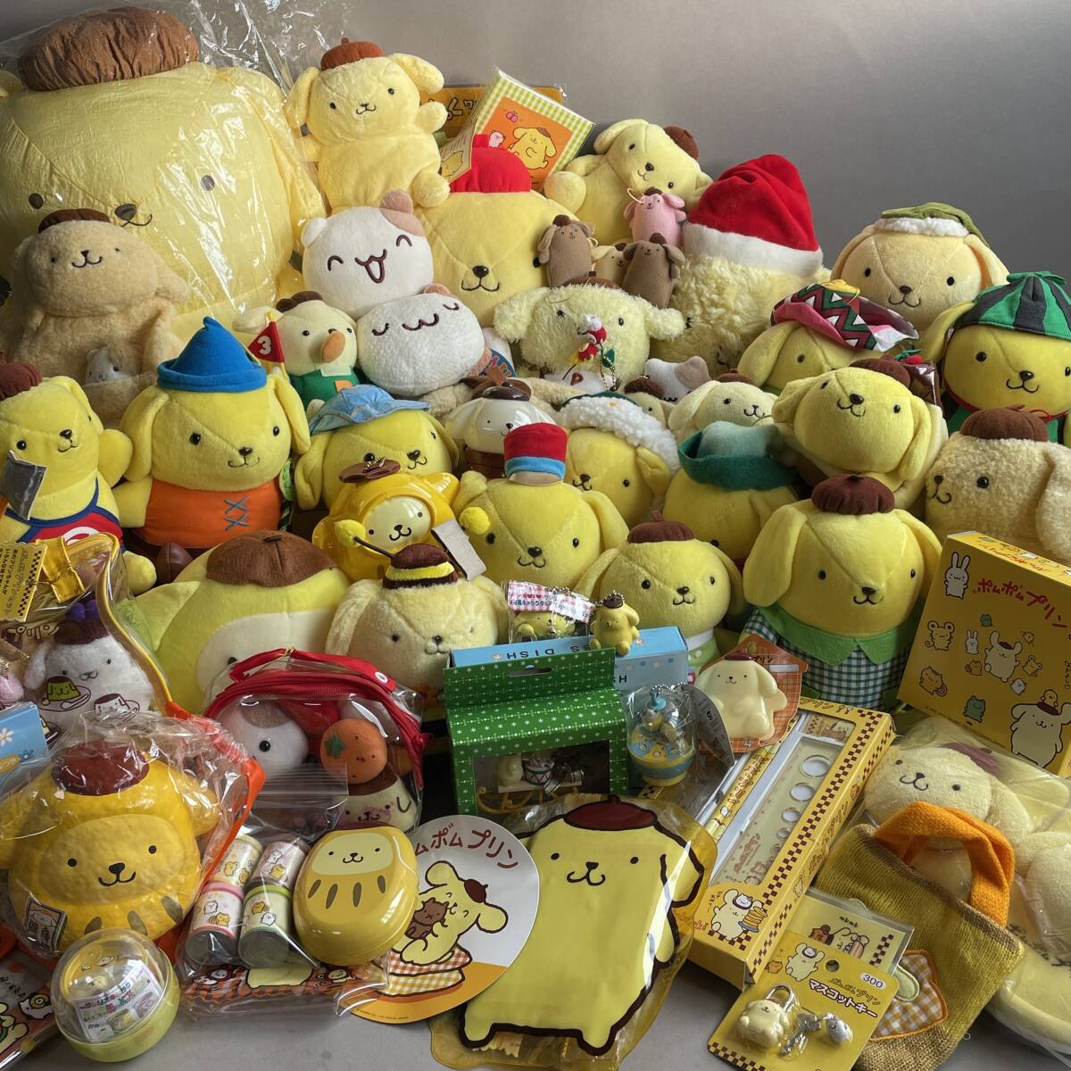Yahoo!オークション -「ぬいぐるみ 大量」(ポムポムプリン Yahoo!オークション -「ぬいぐるみ 大量」(ポムポムプリン