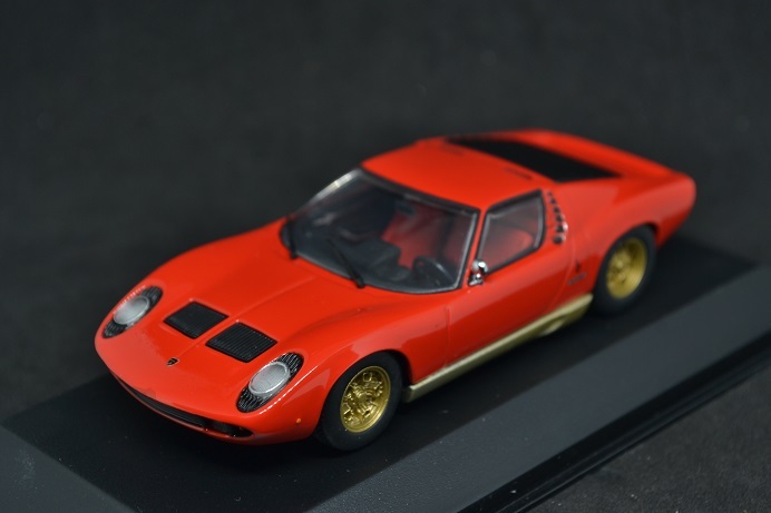 ミニチャンプス　ランボルギーニ　ミウラ　1/43 1/43 ミニチャンプス ランボルギーニ ミウラ 1966 （イエロー