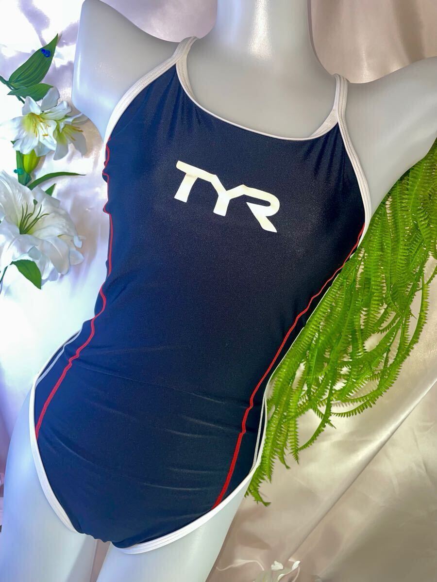 TYR ティア 競泳水着 ジュニア女子 練習用 ハイカット