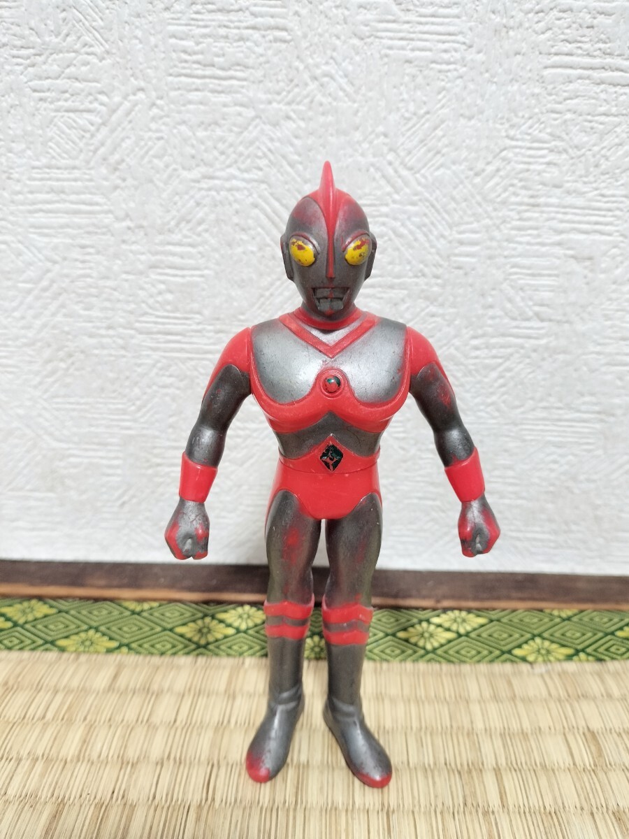 Yahoo!オークション -「ウルトラマン80 キングザウルス Yahoo!オークション -「ウルトラマン80 キングザウルス