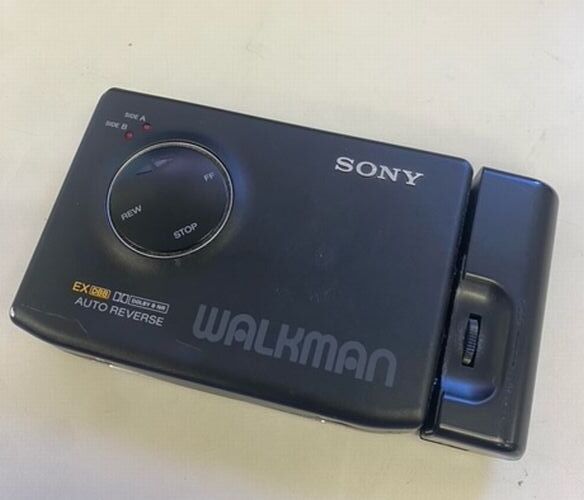 Yahoo!オークション -「wm-600 sony」の落札相場・落札価格
