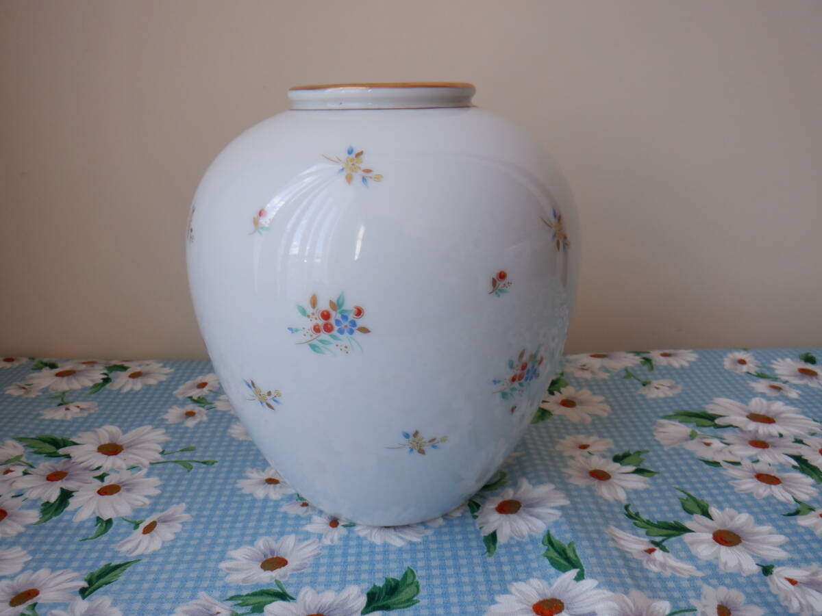 Noritake ノリタケ ダイヤモンドコレクション 花生 花瓶 美品 楽天市場】花瓶 花桜 朱華 ノリタケ noritake Lサイズ 24cm 花器