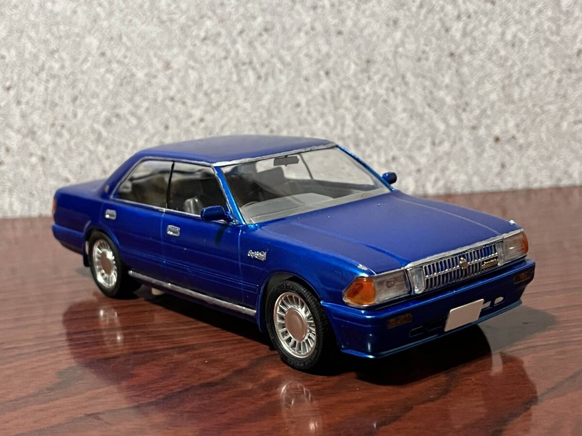 Yahoo!オークション -「プラモデル 車 完成品 クラウン」の落札