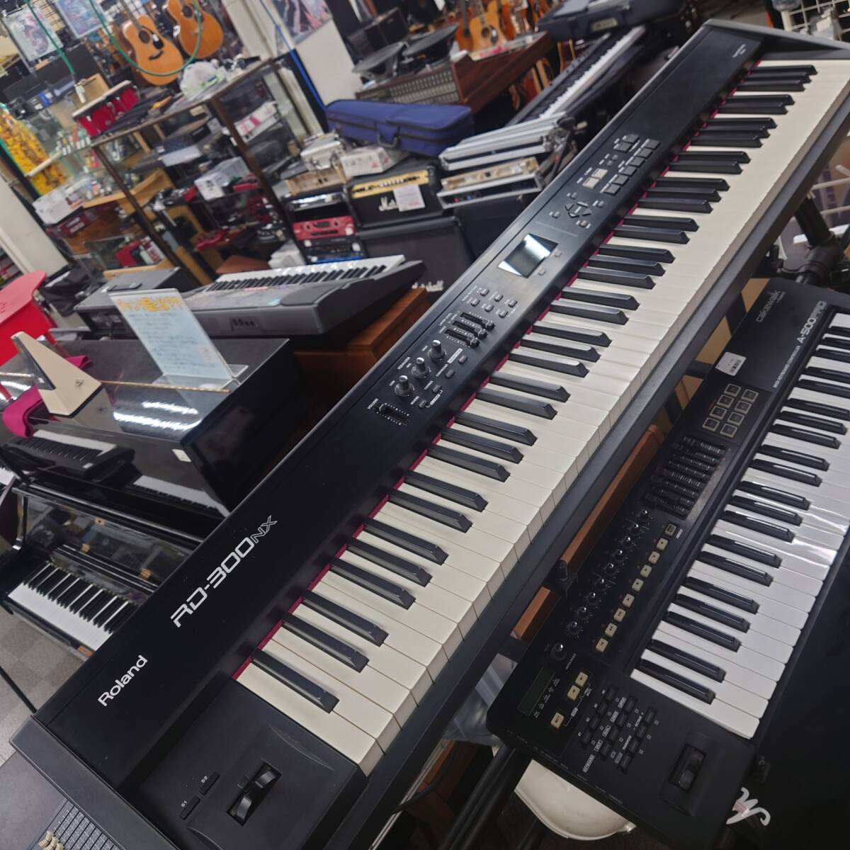 Yahoo!オークション -「roland rd 300」の落札相場・落札価格 Yahoo!オークション -「roland rd 300」の落札相場・落札価格
