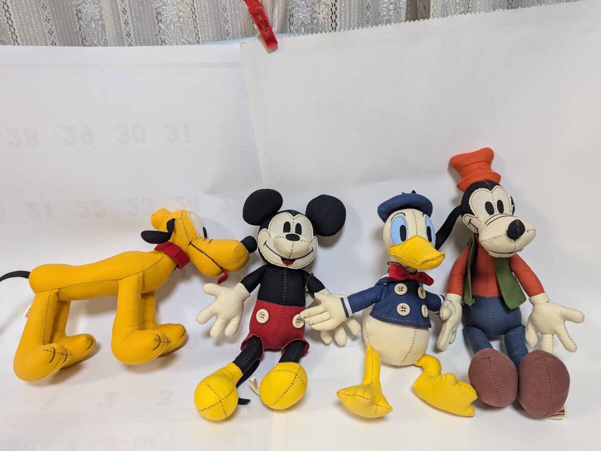 ディズニーランド ミッキーアンドカンパニー ペアぬいぐるみ4体セット ディズニーランド ミッキーアンドカンパニー ペアぬいぐるみ4体
