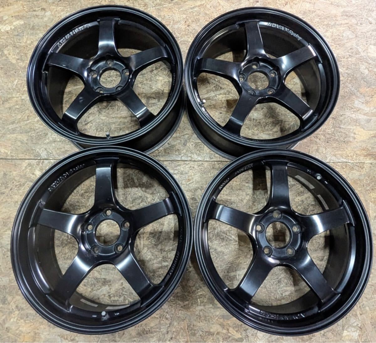 2025年最新】Yahoo!オークション -advan racing 18 114.3の中古 2025年最新】Yahoo!オークション -advan racing 18 114.3の中古