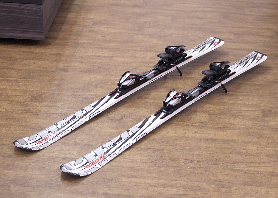 Yahoo!オークション -「フォルクル volkl」(140cm Yahoo!オークション -「フォルクル volkl」(140cm