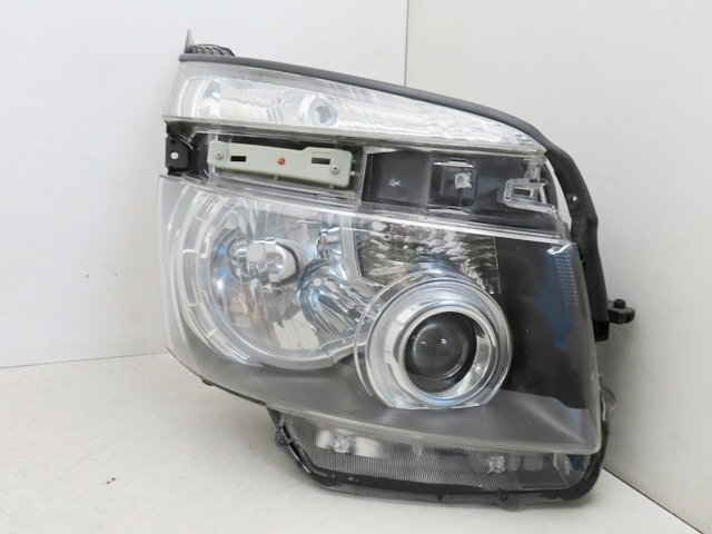 新品 純正 ヴォクシー 70 75 前期 ヘッドライト 28-203 VOXY ヴォクシー／VOXY／70系 純正 前期 右ヘッドライト