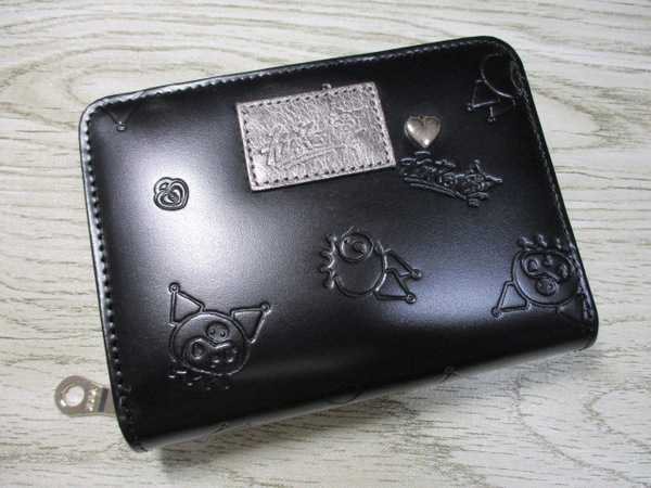 新品 財布 レディース 二つ折り ラウンド クロミ ブランド サンリオ 公式品 本革 牛革 最新