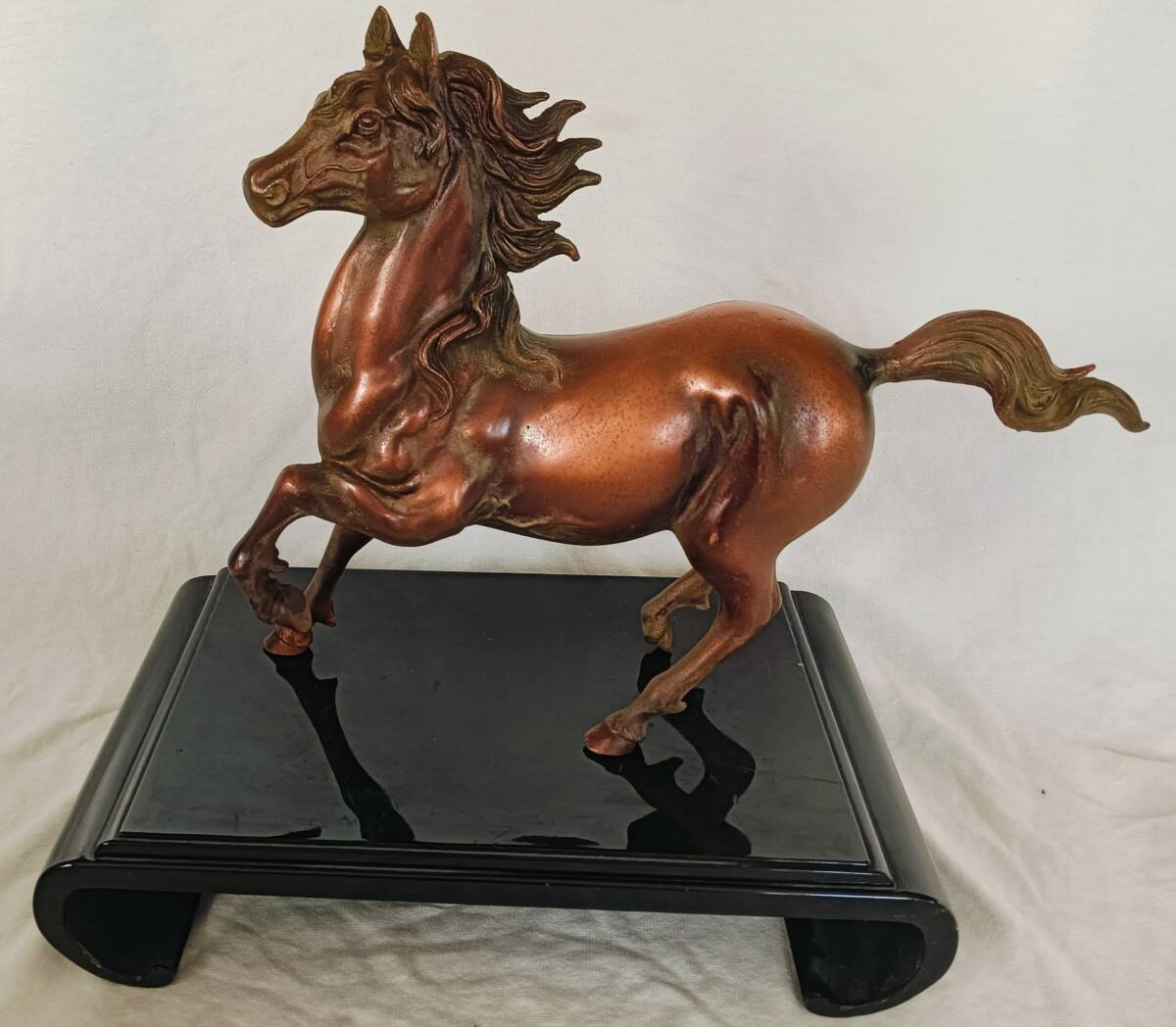 Yahoo!オークション -「馬 置物 オブジェ」(金属工芸) (工芸品
