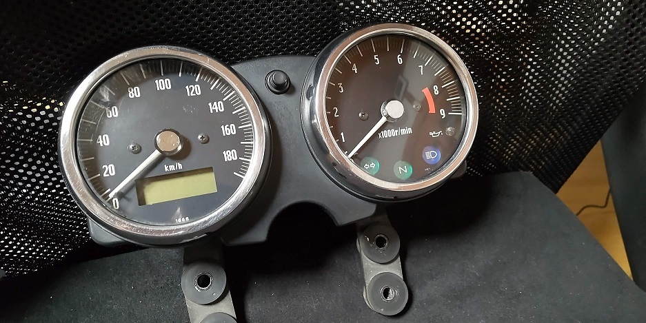 w650 メーター 純正 - メルカリ