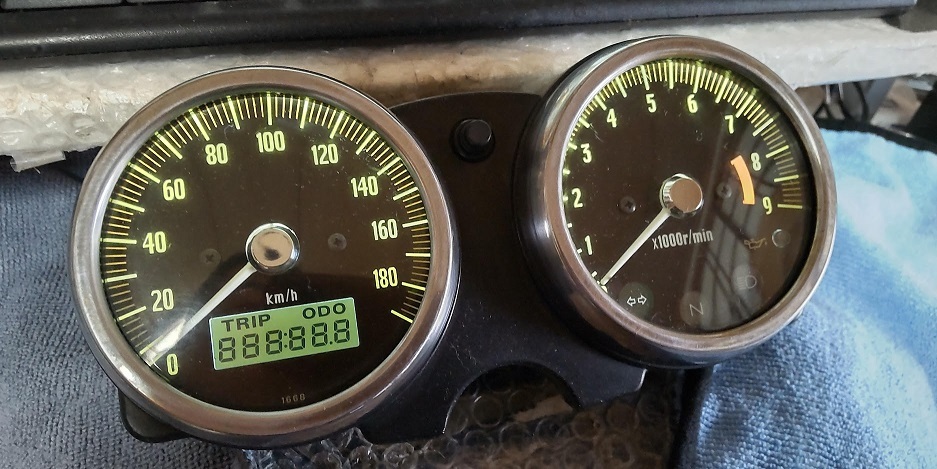 Yahoo!オークション -「w650」(カワサキ用) (メーター)の落札