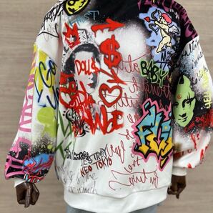 Y.e(J)ow イエロージェイ Wフェイスベロアクル-ネックSW 白 144603 アートプリント グラフィックアート ユニセックス 可愛い