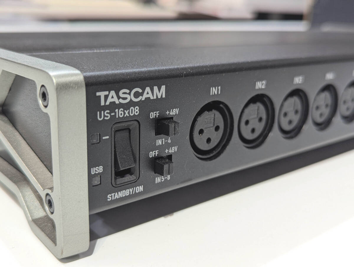Yahoo!オークション -「tascam us-16x08」(オーディオ Yahoo!オークション -「tascam us-16x08」(オーディオ