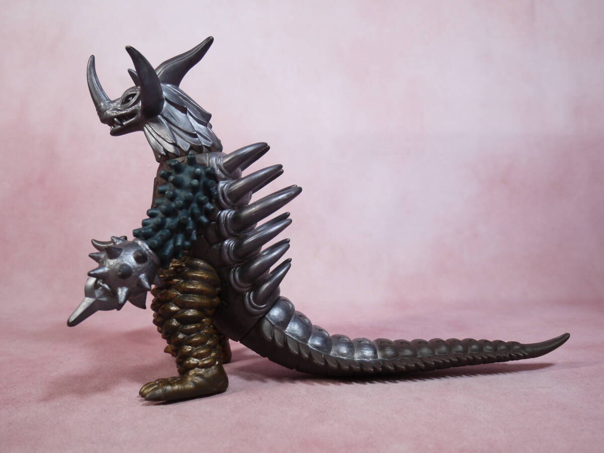 Yahoo!オークション -「ウルトラ怪獣dx タイラント」の落札相場