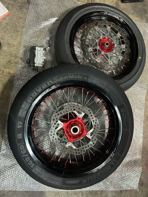 Yahoo!オークション -「crf250モタードホイール」(自動車 Yahoo!オークション -「crf250モタードホイール」(自動車