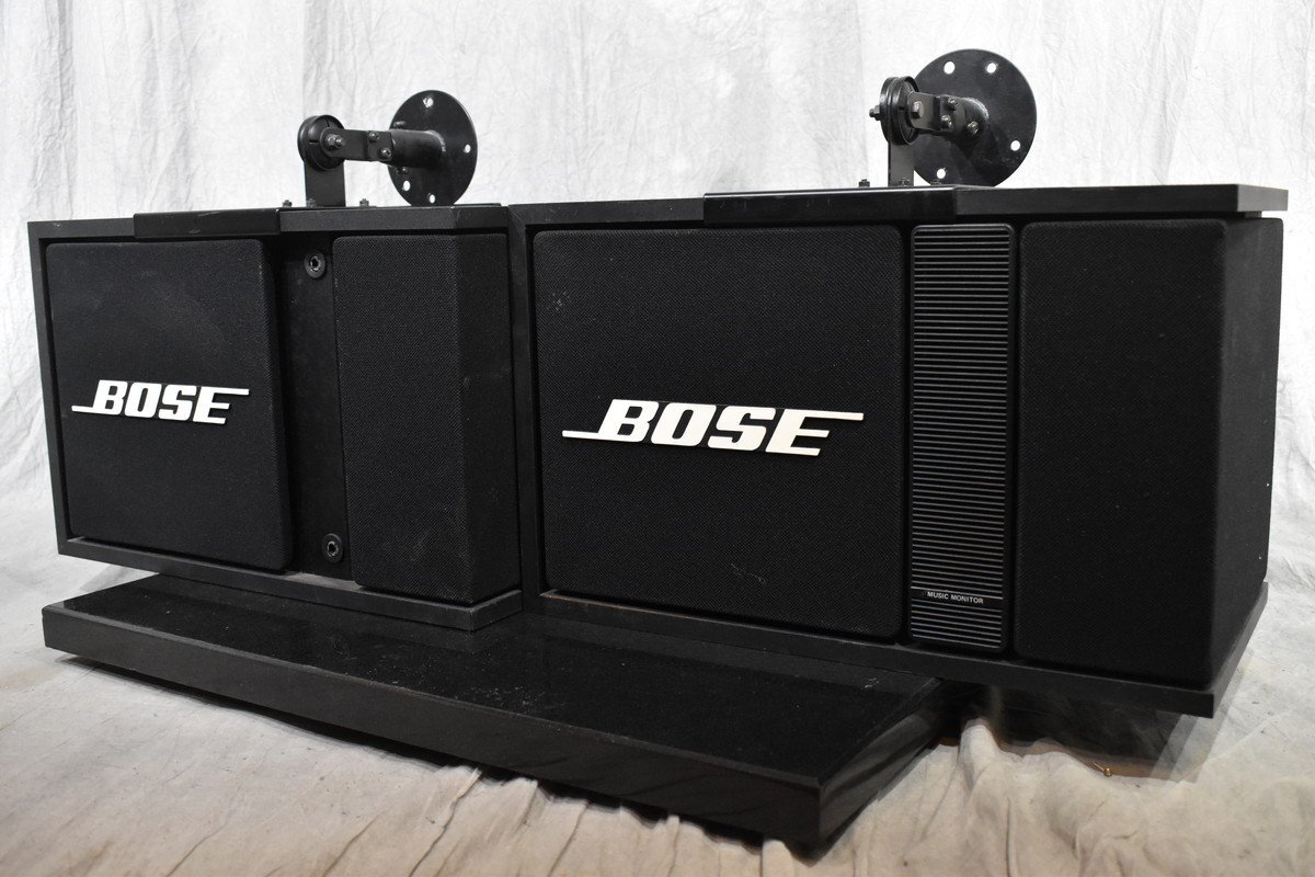 □□ BOSE 301 MMII MUSIC MONITOR-II ペア 天吊金具付 / ボーズ □□ BOSE 301 MMII MUSIC MONITOR-II ペア 天吊金具付 / ボーズ