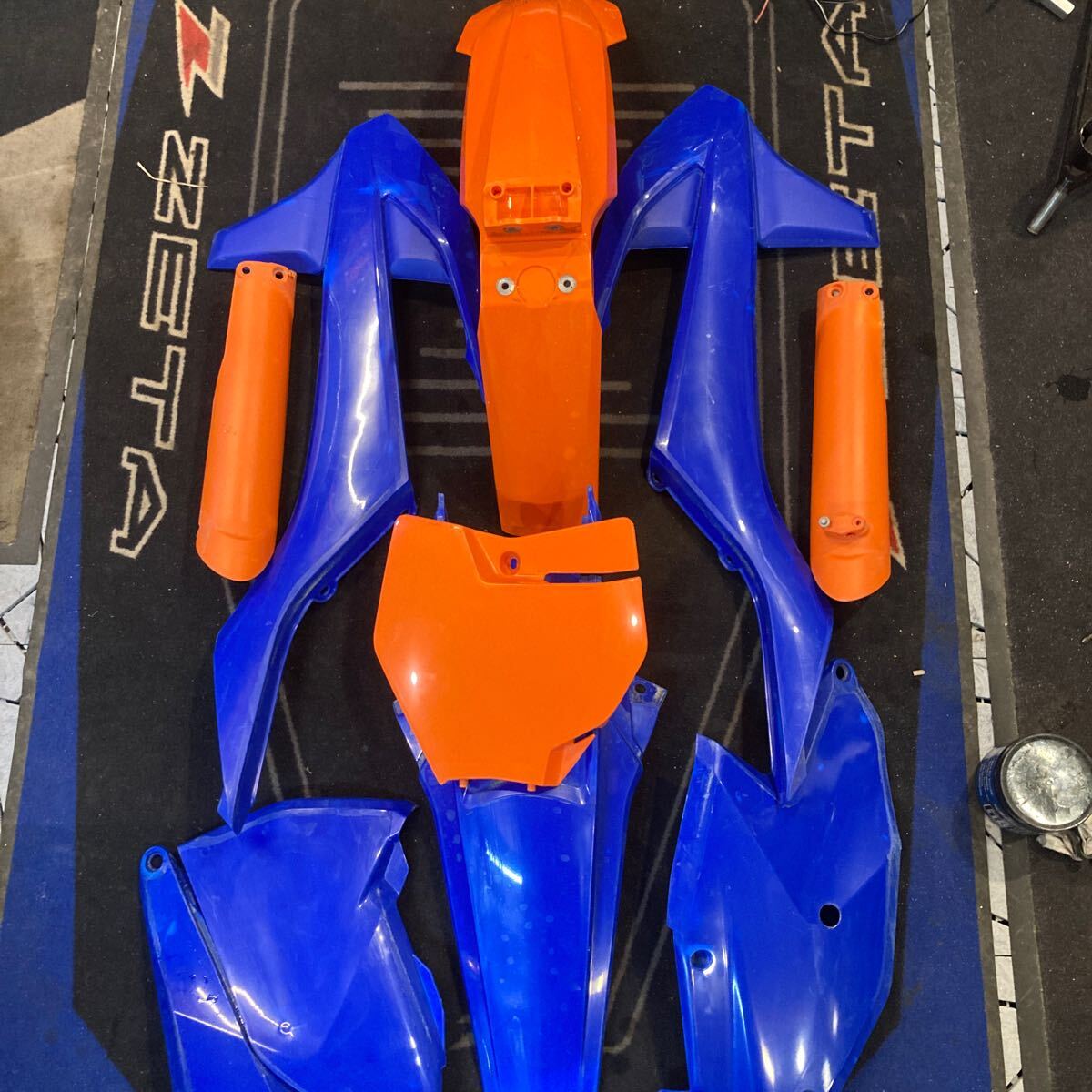 Yahoo!オークション -「ktm exc 外装」の落札相場・落札価格 Yahoo!オークション -「ktm exc 外装」の落札相場・落札価格