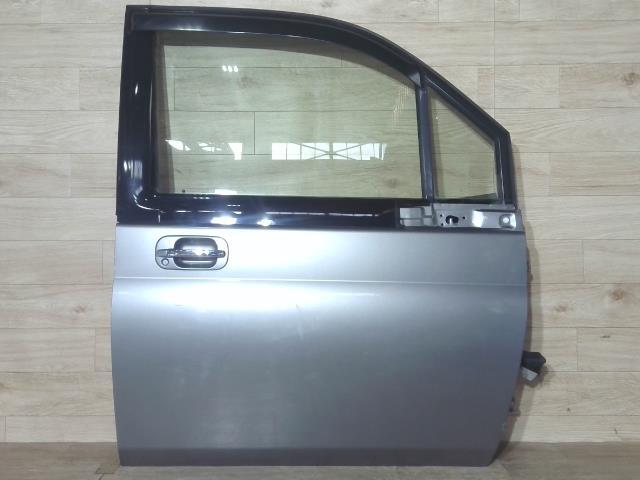 モビリオ DBA-GB1 右 フロントドア 運転席ドア 右Fドア A L15A NH675M 67010-SCC-010ZZ