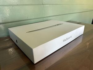 MacBook Air оригинальная коробка только прекрасный товар