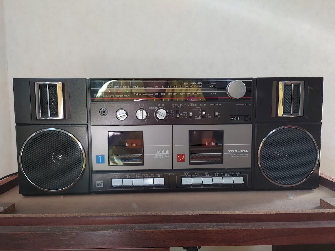 Amazon.co.jp: トーシバ RT-S87 BOMBEAT ボムビート FMAMステレオラジオダブルカセットレコーダー 東芝 レトロ ラジカセ  動作品 : 家電＆カメラ