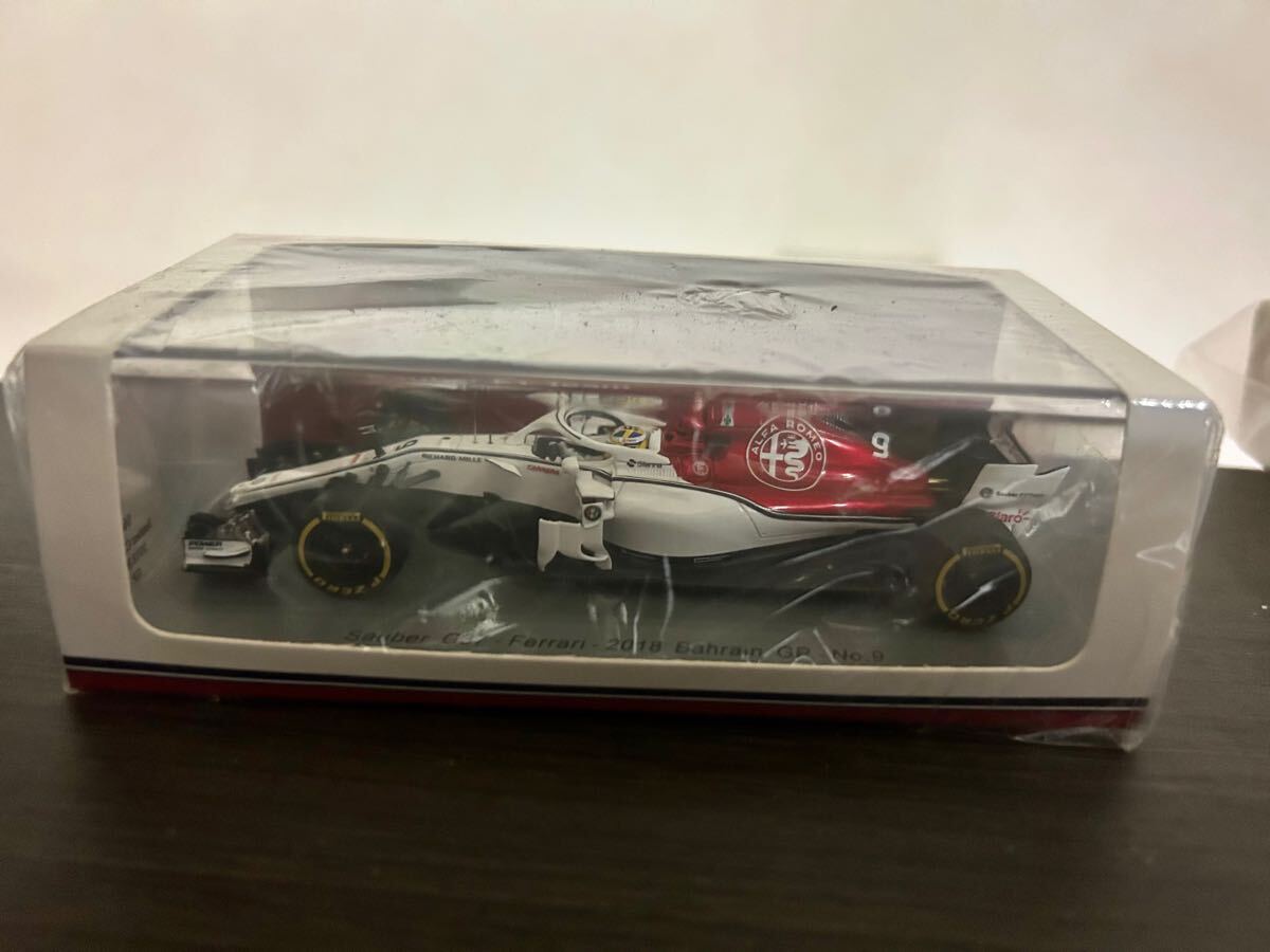 海外並行品 スパーク 1/43 BMW ザウバー C29 2010 F1 日本GP 7位