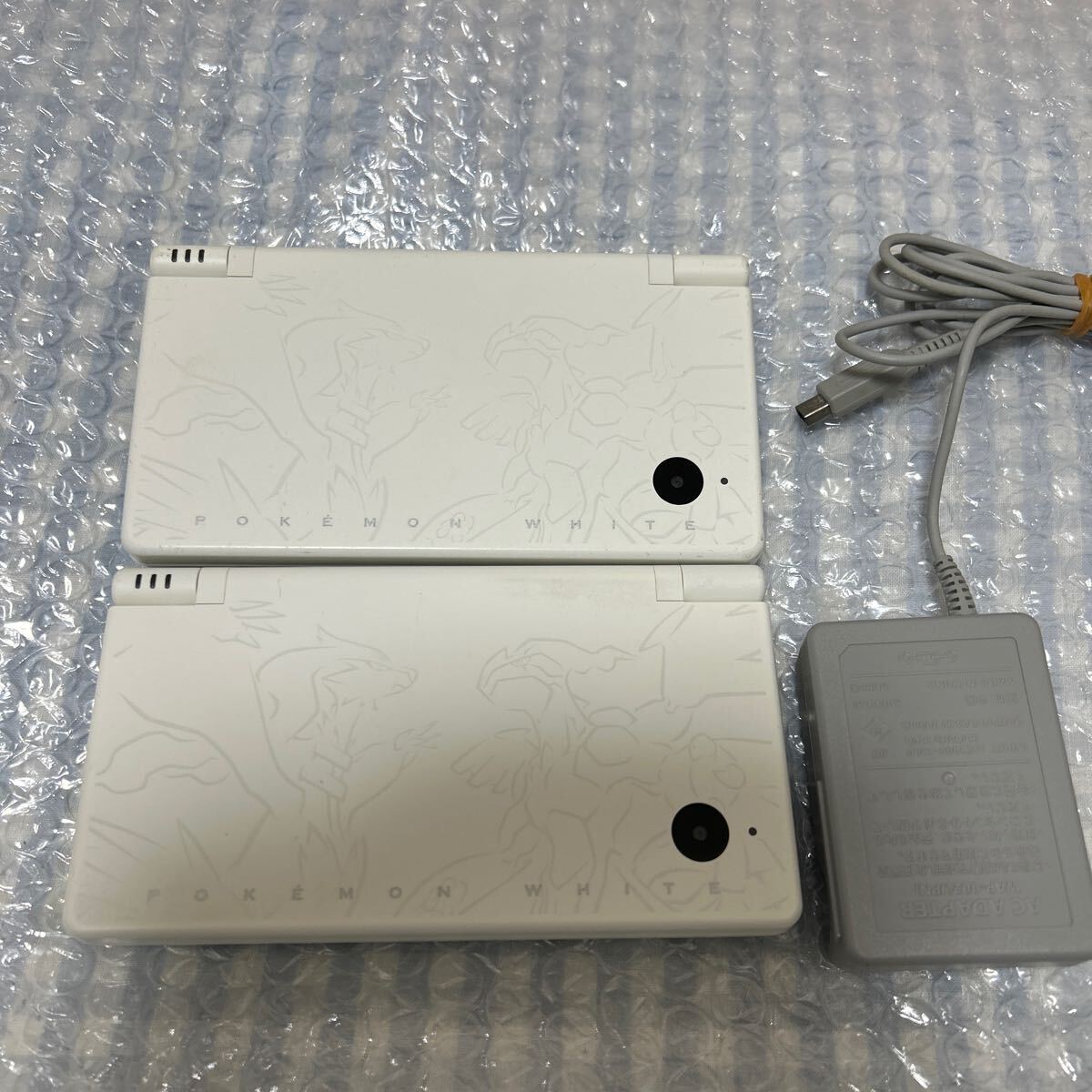 Yahoo!オークション -「ゼクロム レシラム」(DSi) (ニンテンドー Yahoo!オークション -「ゼクロム レシラム」(DSi) (ニンテンドー