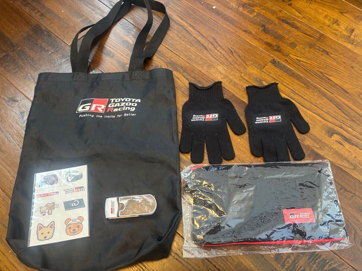 Yahoo!オークション -「gazoo racing バッグ」の落札相場・落札価格