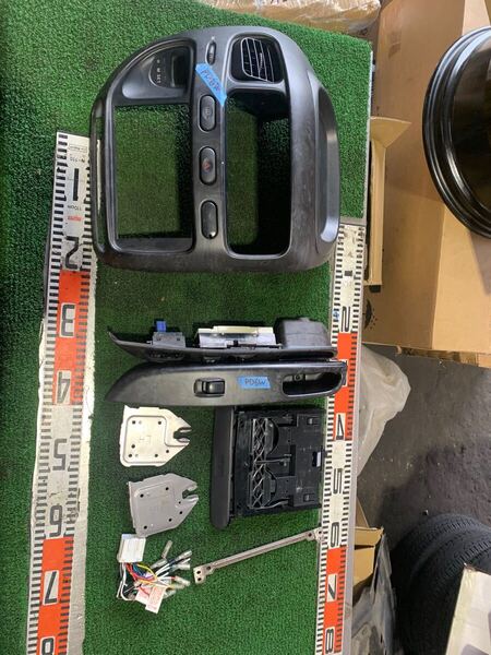 スペースギア オーディオパネル スイッチパネル PD6W 黒木目 ステー コネクター ドリンクホルダー