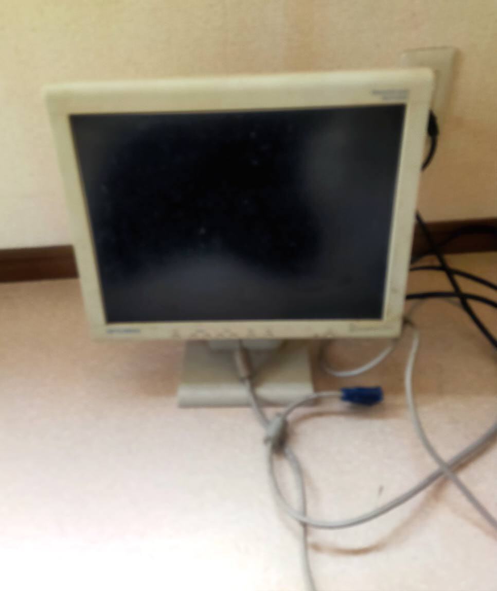 Yahoo!オークション -「mitsubishi」(15インチ～) (液晶)の落札