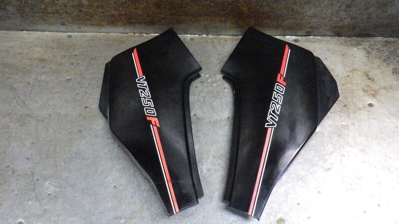 2025年最新】Yahoo!オークション -vt250fc(サイドカバー)の中古