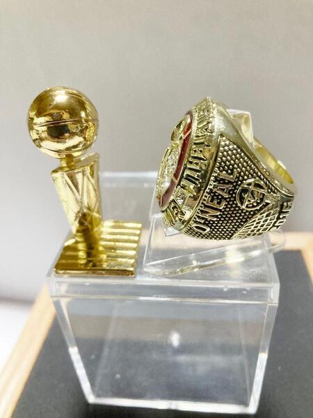 NBA ★シャキーオニール★HALL OF FAME記念★チャンピオンリング&トロフィー★レプリカ