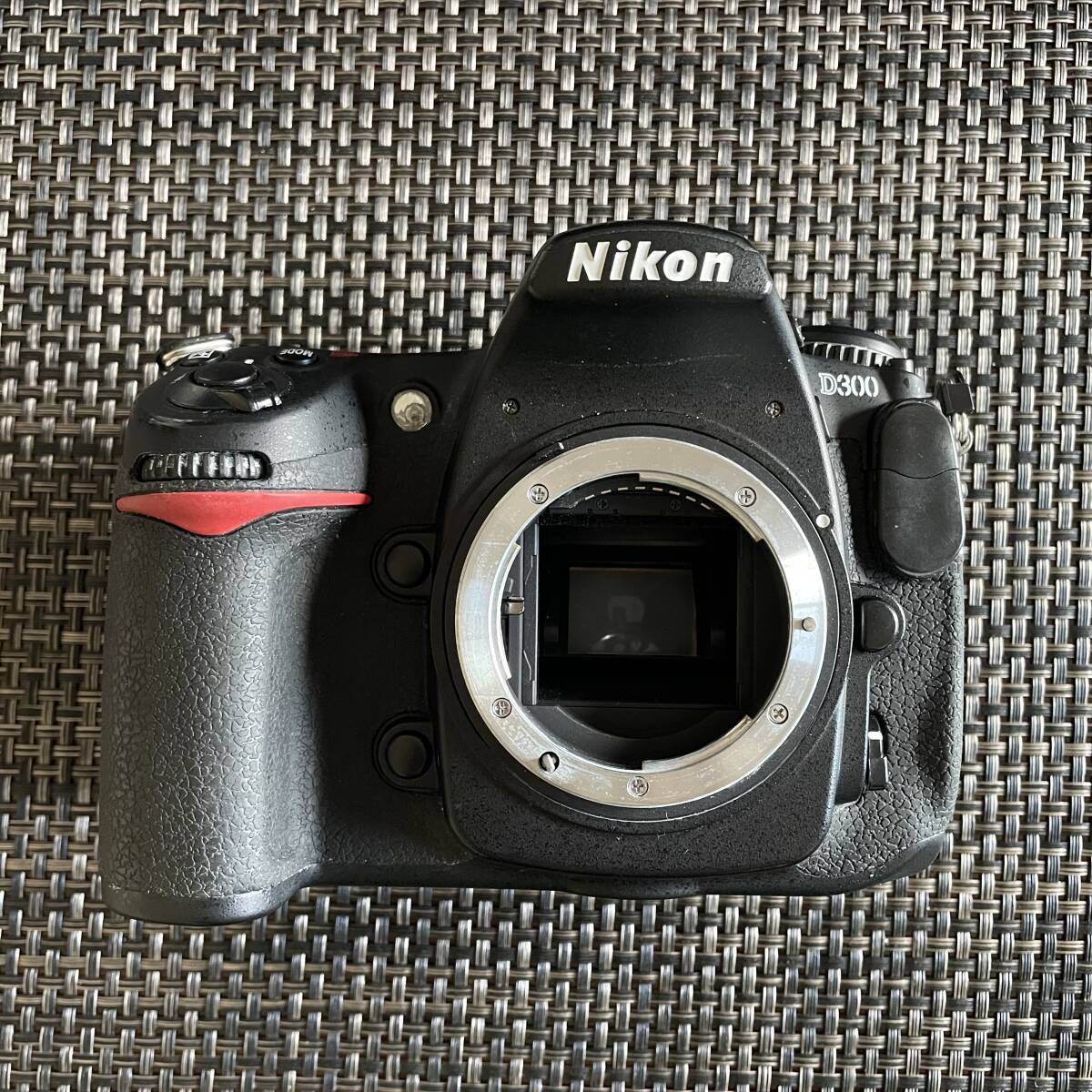 Yahoo!オークション -「nikon d300 ジャンク」の落札相場・落札価格 Yahoo!オークション -「nikon d300 ジャンク」の落札相場・落札価格