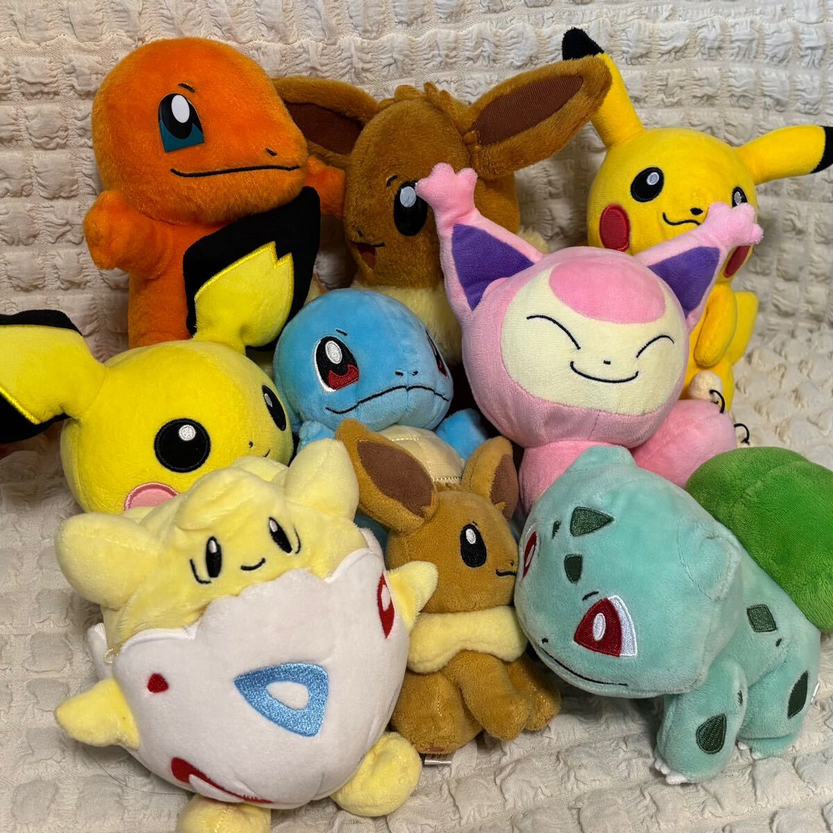 Yahoo!オークション -「ピカチュウ ぬいぐるみ tomy」の落札相場 Yahoo!オークション -「ピカチュウ ぬいぐるみ tomy」の落札相場