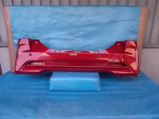 美品 ルークス B44A リアバンパー №HS41205
